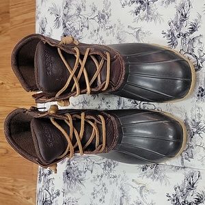 Sperry boots